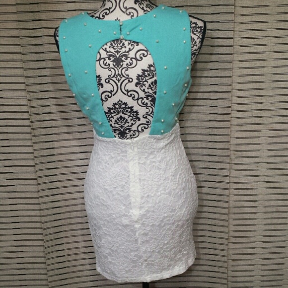 NWOT. Mint and White Dress - Picture 3 of 8